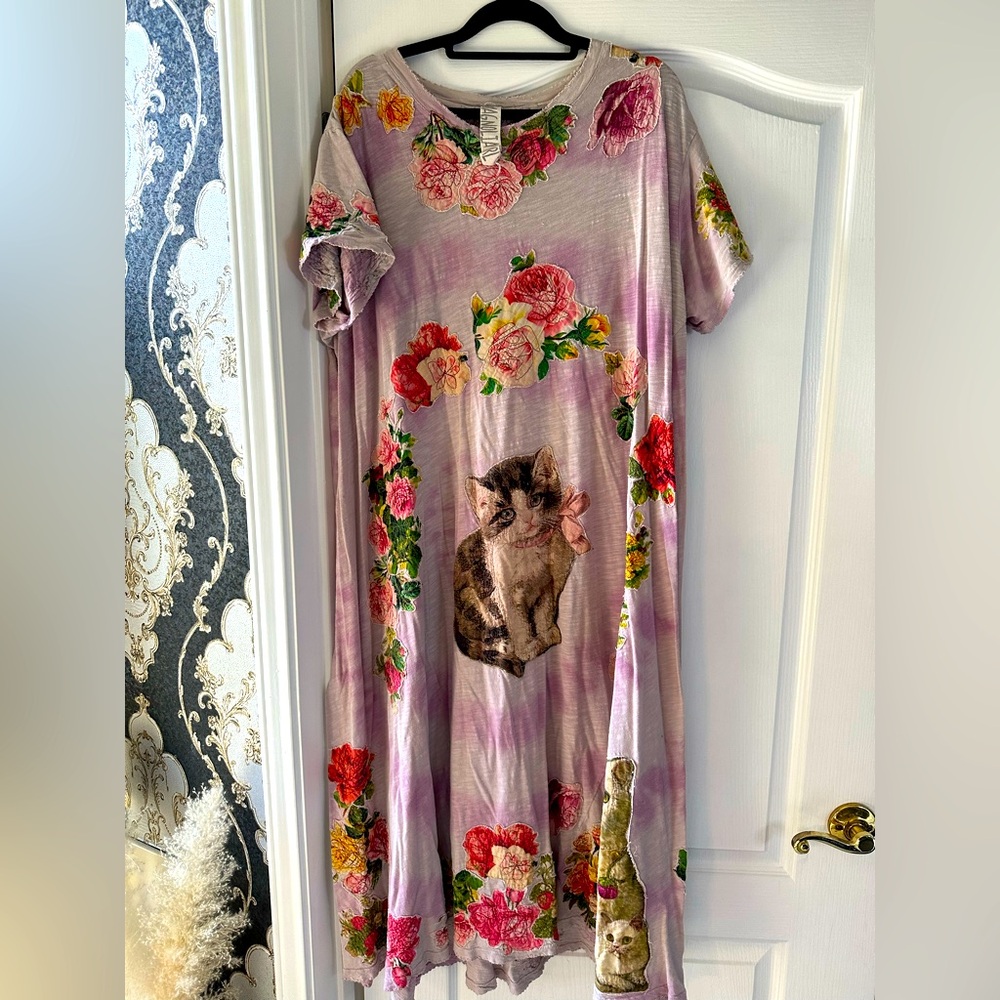 MAGNOLIA PEARL absolutely precious kitty cat cotton t shirt style dress🌸💕